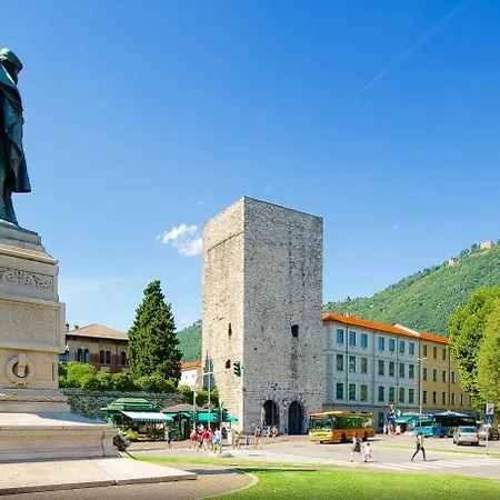 Scalabrini Pensionat Como